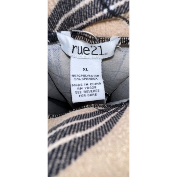 Rue 21 Mini Skirt Size XL New With Tags - Picture 4 of 8